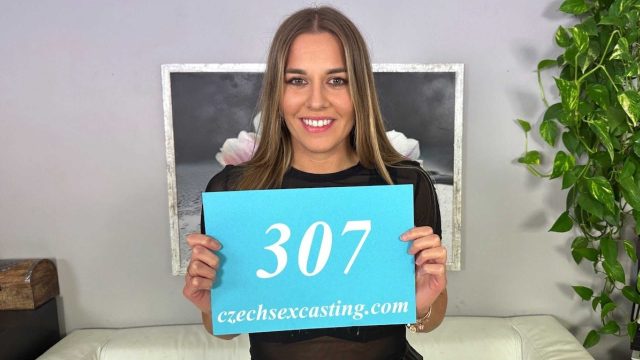 Eveline Dellai – Czech Sex Casting 307