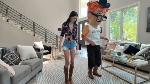 Porn Dude Casting – Sophie Tyler Prepares Porn Dude for a Hoedown