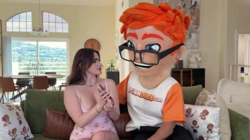 Porn Dude Casting – Lilibet Saunders Collects Porn Dude’s Sample