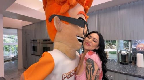 Porn Dude Casting – Melissa Moore Fills Up on Porn Dude Sausage
